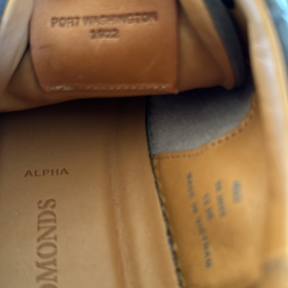 Allen Edmonds Port Washington 1922 Men's Suade Casual Shoes - Picture 9 of 9